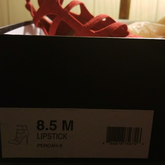 BCBGeneration - Picture 4 of 6